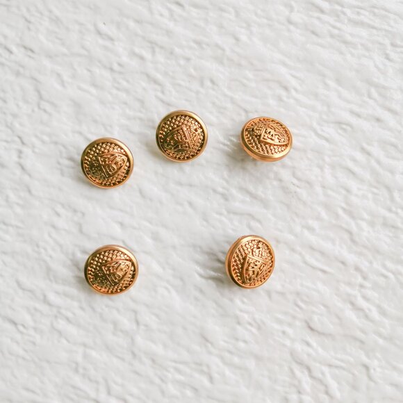 0.7" Vintage Gold Lion Shield Metal Buttons Set 5 - Picture 2 of 4